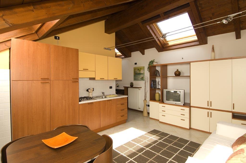 Appartamenti Villa Anna Melegnano Exterior foto